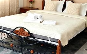 Like Home Apartments&Rooms
