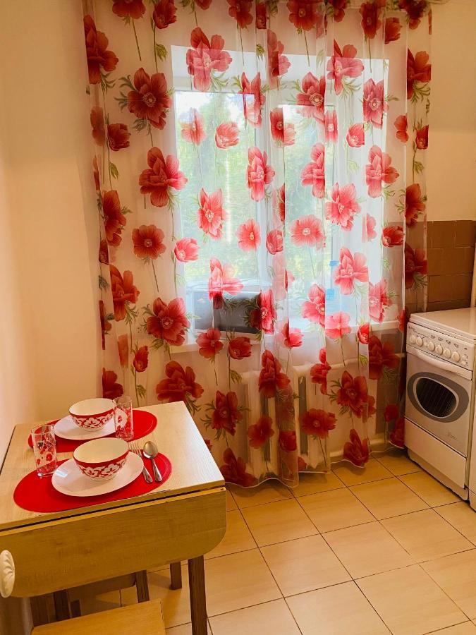 Like Home Apartments&Rooms Алматы Экстерьер фото