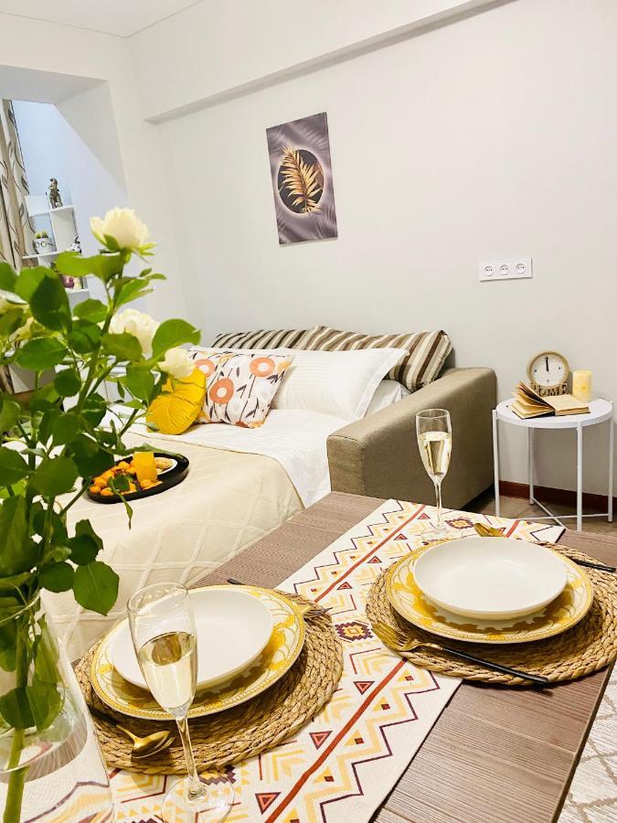 Like Home Apartments&Rooms Алматы Экстерьер фото