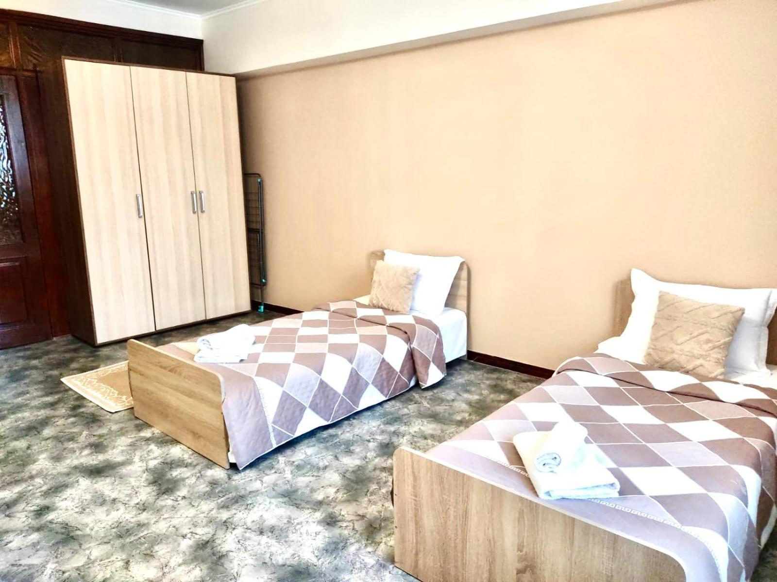 Like Home Apartments&Rooms Алматы Экстерьер фото